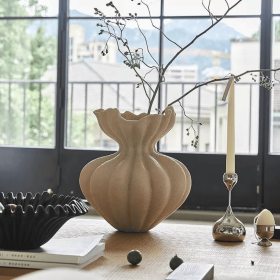 Gavon Ceramic Vase Pink